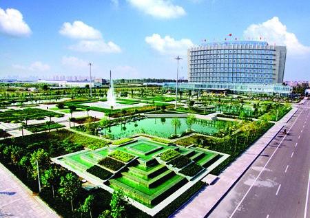 臨沂開發(fā)區(qū)企業(yè)“觸電”集聚轉(zhuǎn)型發(fā)展新動(dòng)能