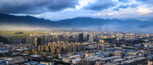 麗水經(jīng)開區(qū):“綠色”驅(qū)動(dòng)經(jīng)濟(jì)發(fā)展